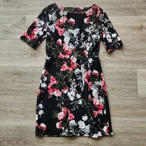 Banana Republic Red Black Floral Dress Womens 4p Sleeves Pleated Busines Dressy